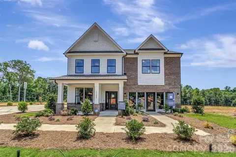 11200 Lochmere Rd, Charlotte, NC 28278