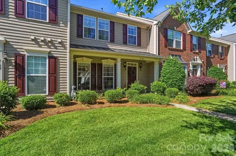 8157 Bridgegate Dr, Huntersville, NC 28078