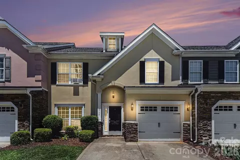 4704 Chantress Ln, Monroe, NC 28110