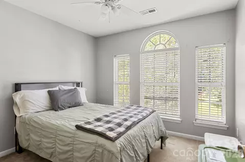 Bedroom - 324 Brixham Pl, Fort Mill, SC 29708 photo 3 of 8