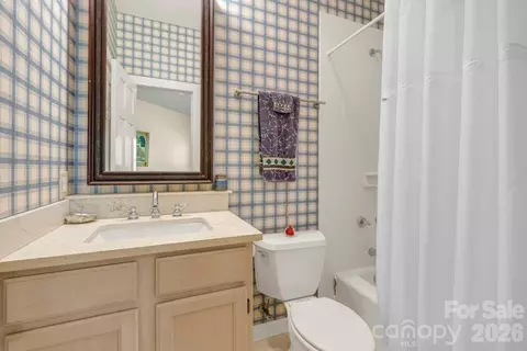 Bath - 1590 Shulls Mill Rd, Boone, NC 28607 photo 6 of 6