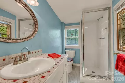 Bath - 1590 Shulls Mill Rd, Boone, NC 28607 photo 1 of 6