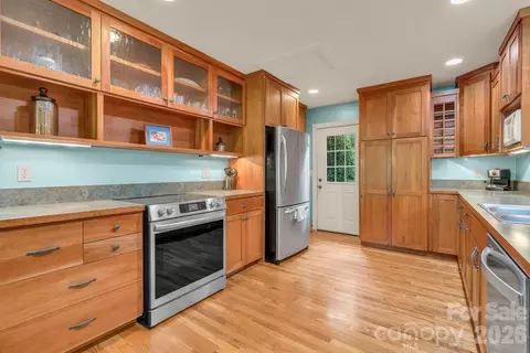 Kitchen - 1590 Shulls Mill Rd, Boone, NC 28607 photo 3 of 3