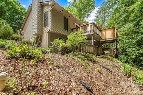 Exterior - 110 Wesley Dr, Morganton, NC 28655 photo 4 of 5