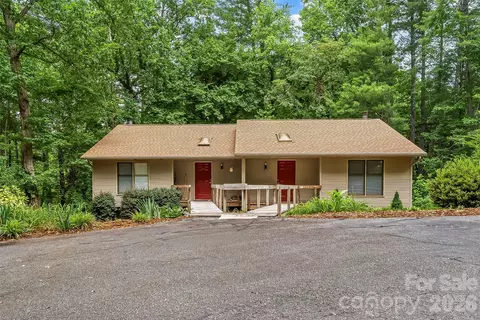 110 Wesley Dr, Morganton, NC 28655