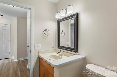 Bath - 110 Wesley Dr, Morganton, NC 28655 photo 1 of 1