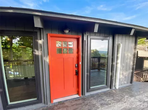 119 Beechwood Ln, Beech Mountain, NC 28604