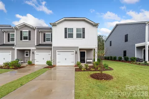 518 Tayberry Ln, Fort Mill, SC 29715
