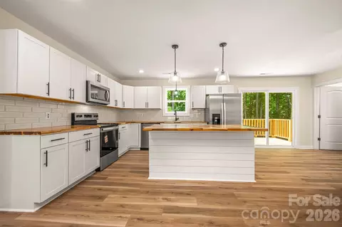 Kitchen - 223 Pearidge Rd, Bostic, NC 28018 photo 1 of 5