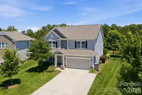 3026 Spinner Ct, Denver, NC 28037