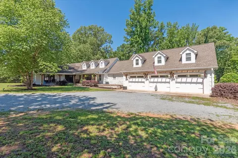 8522 Tirzah Church Rd, Waxhaw, NC 28173