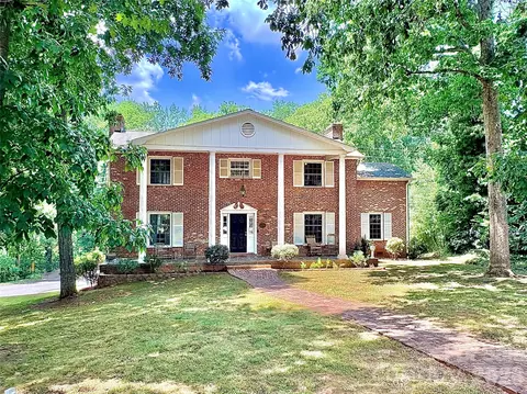 224 Windsor Dr, Shelby, NC 28150