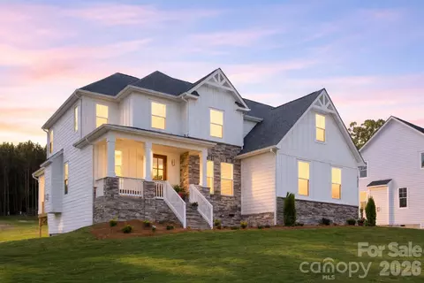4257 Candlewood Dr, Sherrills Ford, NC 28673