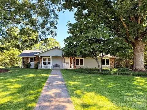 3101 Mckee Rd, Charlotte, NC 28270