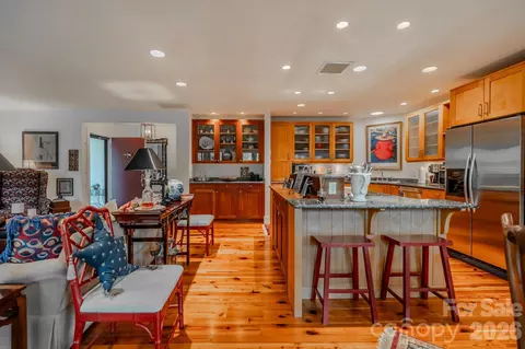Kitchen - 77 Chestnut 106 St #106, Tryon, NC 28782 photo 4 of 4