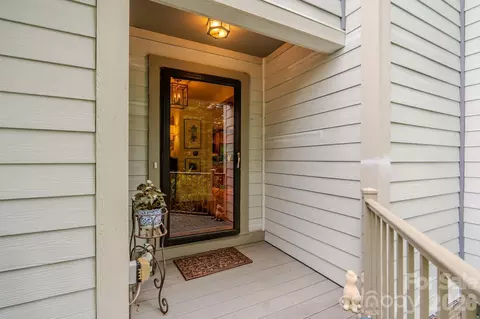 Exterior - 77 Chestnut 106 St #106, Tryon, NC 28782 photo 4 of 8