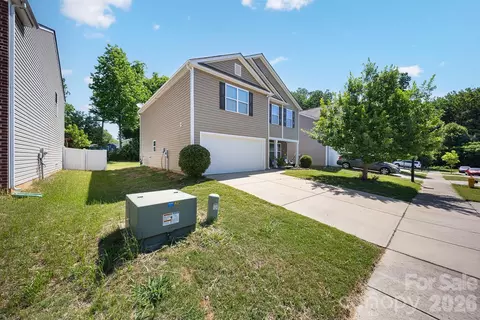 5329 Park Brook Dr, Charlotte, NC 28269