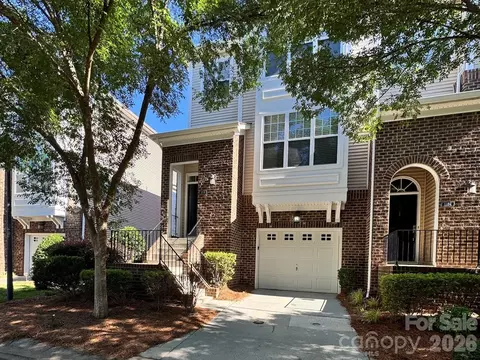11198 Bridgewater Dr, Huntersville, NC 28078
