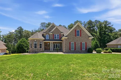 146 Orchard Farm Ln, Mooresville, NC 28117