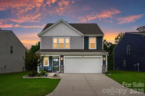 3140 Treyson Dr, Denver, NC 28037