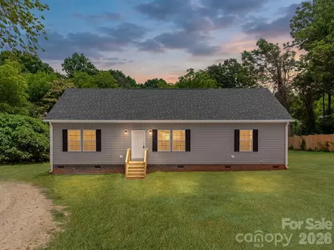 391 Stutts Rd, Mooresville, NC 28117