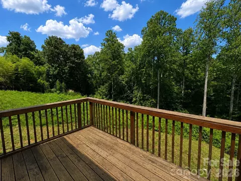 Exterior - 4820 Stone Dr, Conover, NC 28613 photo 4 of 4