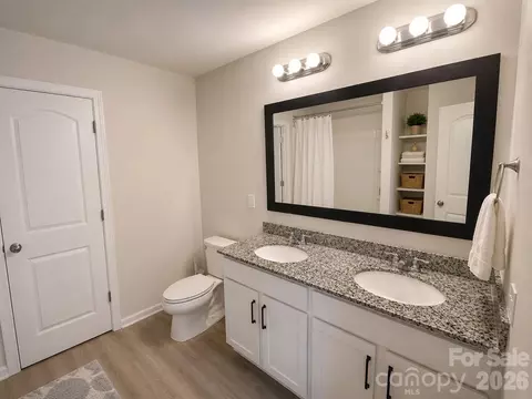 Bath - 4820 Stone Dr, Conover, NC 28613 photo 4 of 7