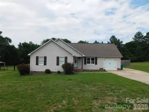 2707 Plantation 8 Way #8, Albemarle, NC 28001