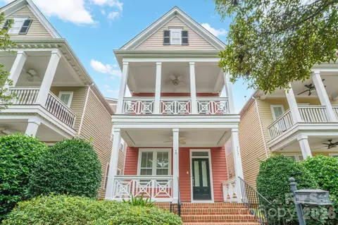 Exterior - 717 E 8th St, Charlotte, NC 28202 photo 2 of 5