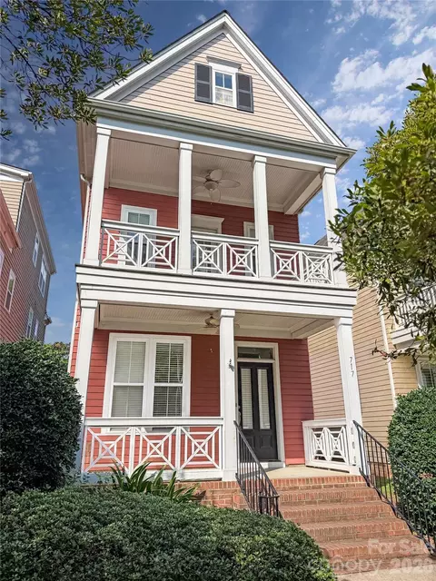 717 E 8th St, Charlotte, NC 28202