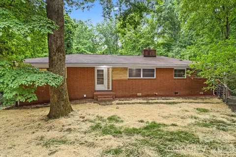 7328 Everett Dr, Charlotte, NC 28214