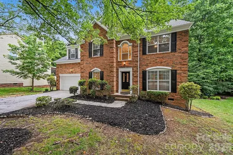 4619 Kirkgard Trl, Charlotte, NC 28269