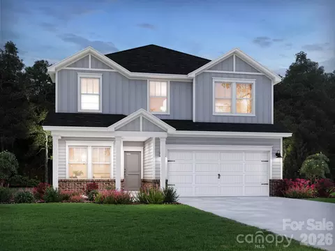 100 Frontiersman Dr, Mocksville, NC 27028