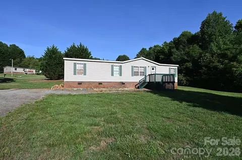 2835 Grace Hill Dr, Granite Falls, NC 28630