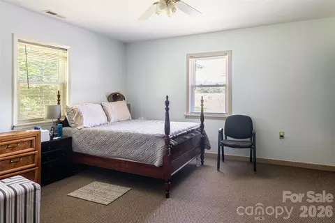 Bedroom - 2800 Coxe Rd, Tryon, NC 28782 photo 6 of 7