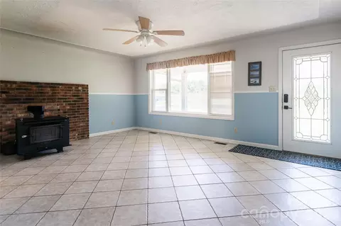 Living - 2800 Coxe Rd, Tryon, NC 28782 photo 2 of 5