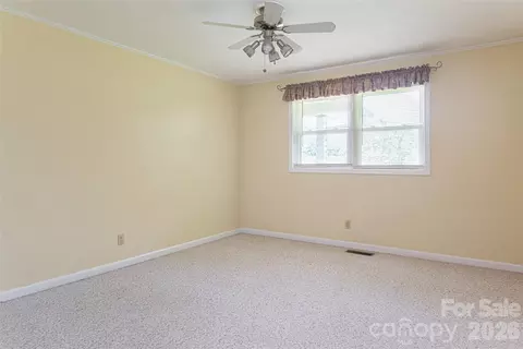 Bedroom - 2800 Coxe Rd, Tryon, NC 28782 photo 2 of 7