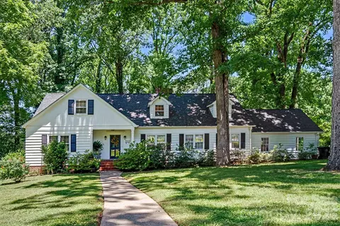 613 E Ridge St, Kings Mountain, NC 28086