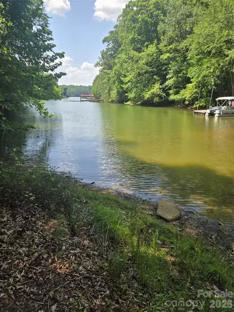 154 Oak Point 3 Ln #3, Stony Point, NC 28678