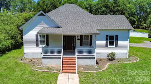 638 W Main Ext, Lincolnton, NC 28092