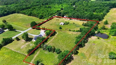 12491 Oak Grove Rd, Stanfield, NC 28163