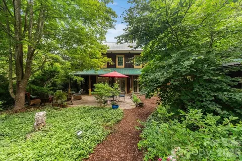 128 Barnet Mountain Dr, Marshall, NC 28753
