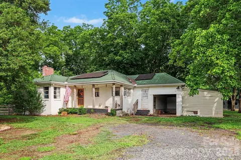 621 Hephzibah Church Rd, Crouse, NC 28033