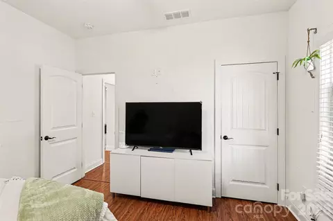 Bedroom - 964 Mathis Ave, Salisbury, NC 28146 photo 5 of 7