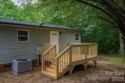 Exterior - 3462 Eaker Rd, Cherryville, NC 28021 photo 3 of 11
