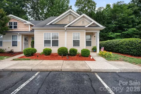 2050 Shady Pond Dr, Clover, SC 29710