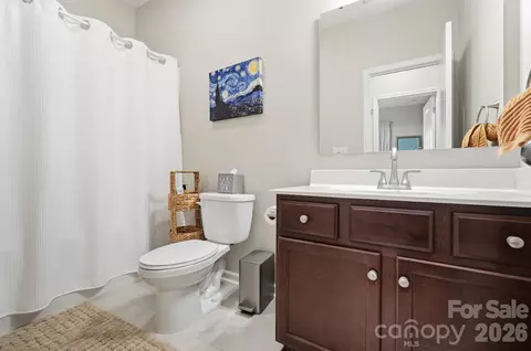 Bath - 9996 Jack Nicklaus Dr, Lancaster, SC 29720 photo 3 of 3