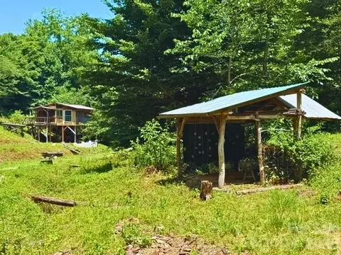 224 Allen Dr, Marshall, NC 28753 photo 12