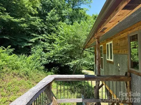 224 Allen Dr, Marshall, NC 28753 photo 34