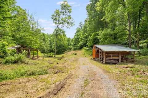 224 Allen Dr, Marshall, NC 28753 photo 13